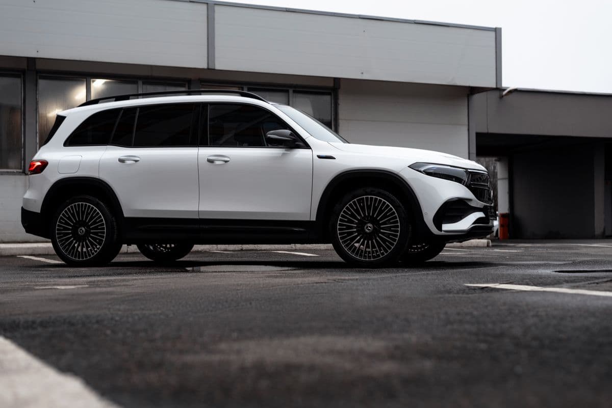 BYD Atto 3 vs Hyundai Ioniq 5: Which EV Crossover Wins in the Philippines?