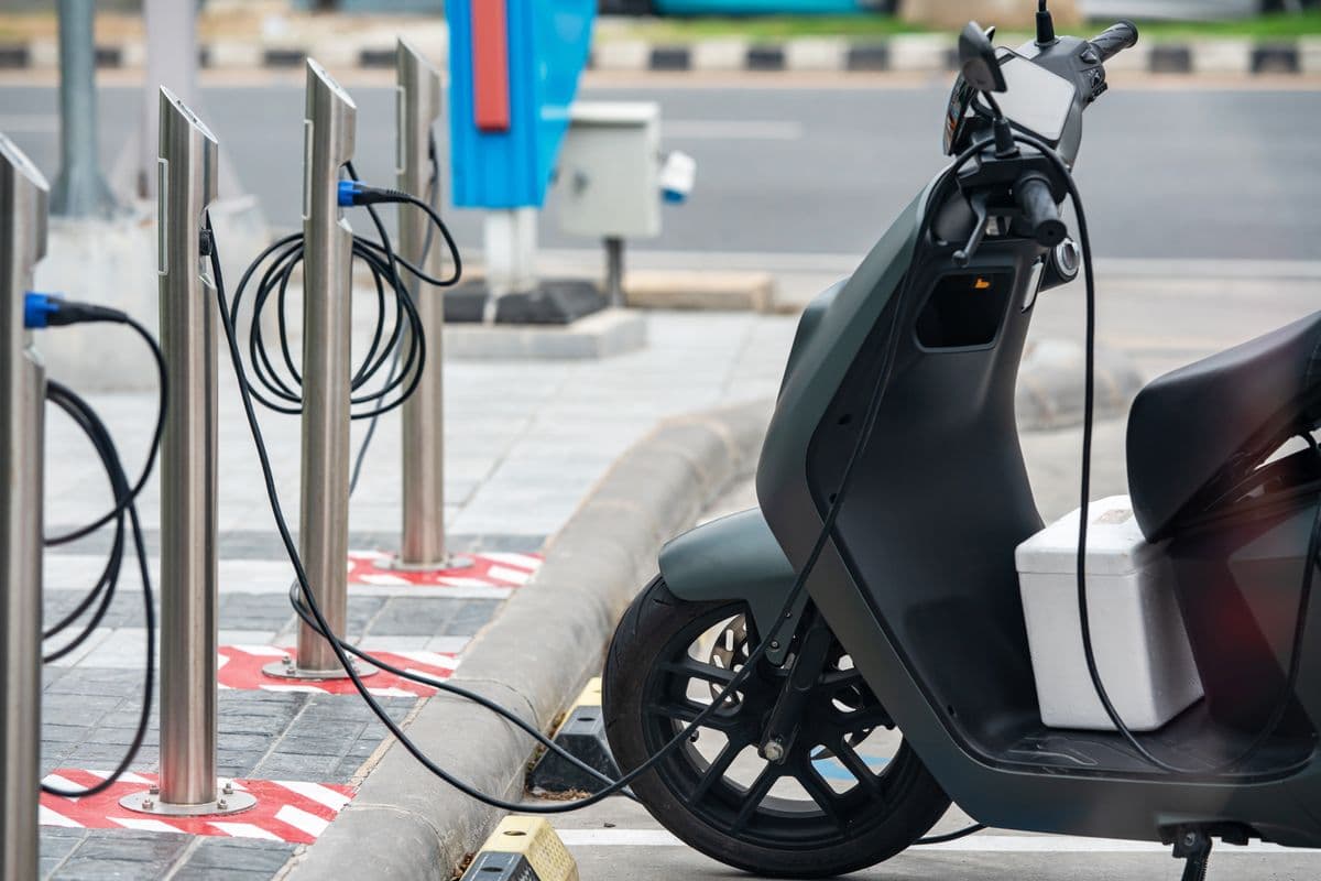 How to Charge an E-Bike or E-Scooter Safely at Home (Philippines)