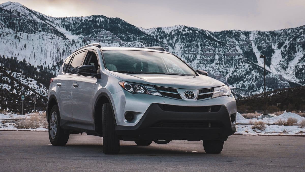 Toyota Hybrids: The Gateway to Going Electric